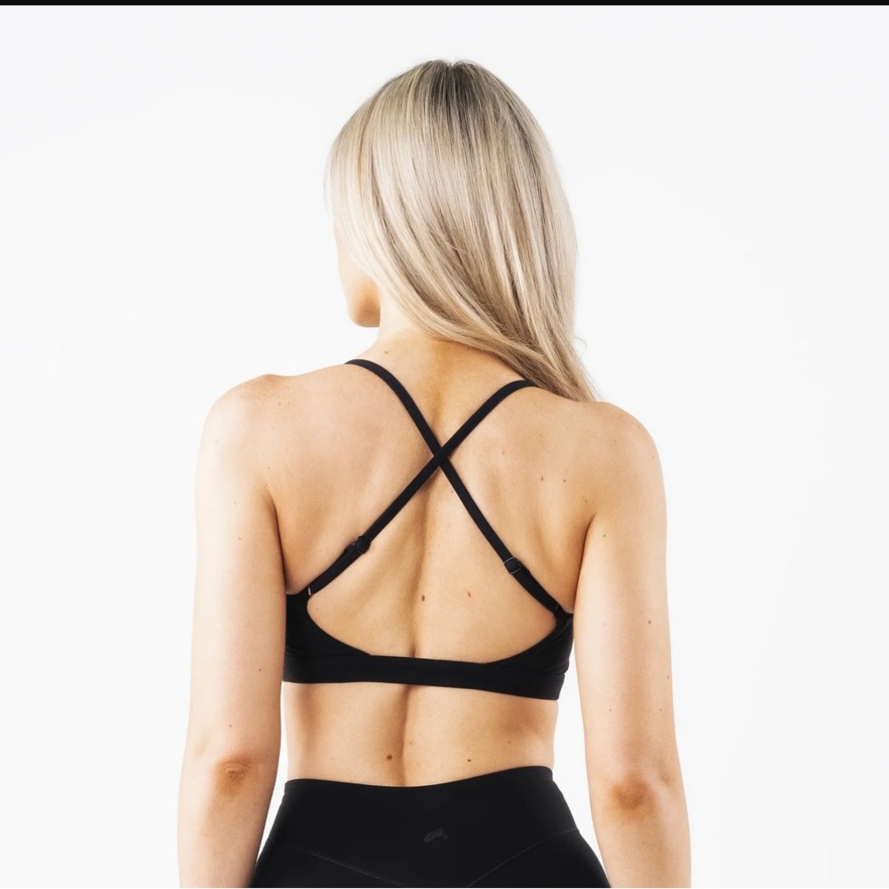 Alphalete CORE bra NWT